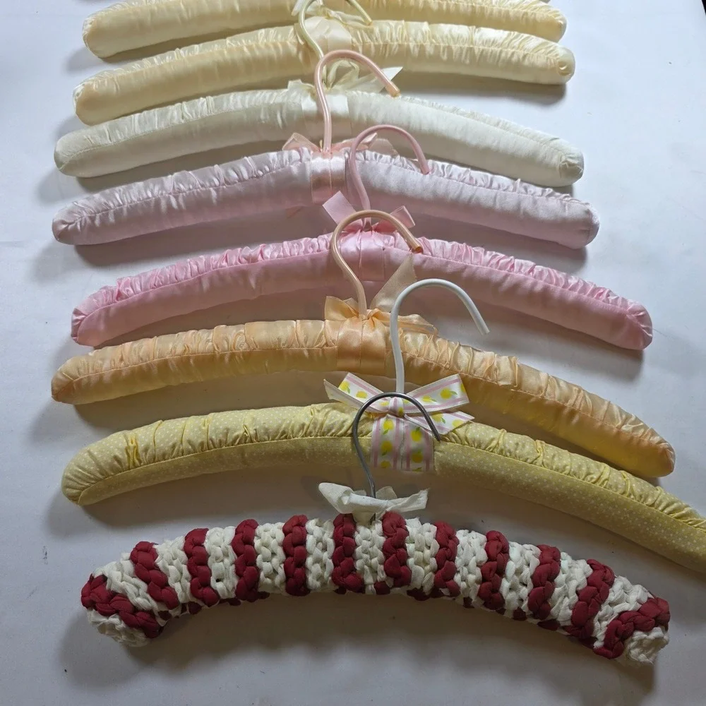 Vintage Padded Hangers Lot 11 Satin Ruched Fabric Knit Shabby Chic Lingerie Pink